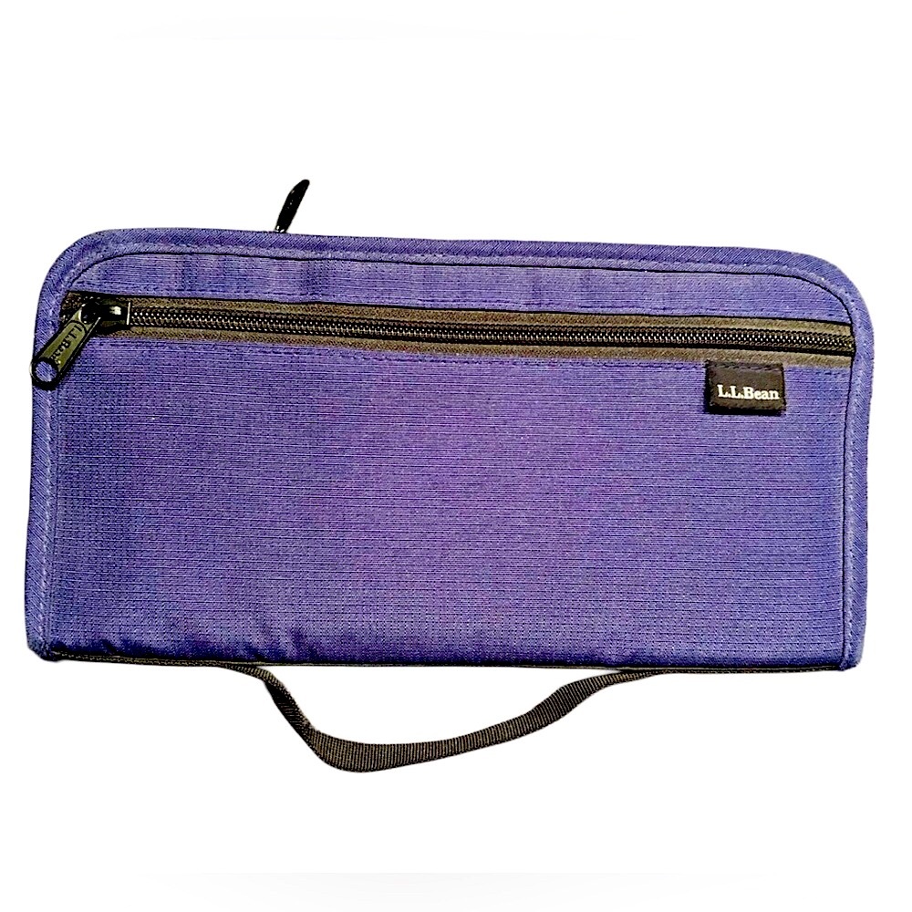 LLBean Navy Nylon Traveler Wallet
